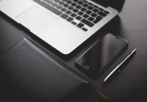 black-styled-office-devices-picjumbo-com